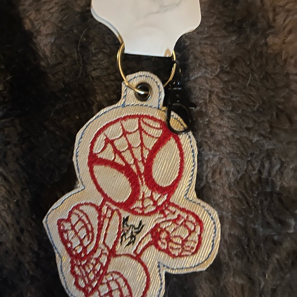 Spider-Man keychain - Picture 3 of 4